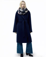 將圖片載入圖庫檢視器 CIC24559迷彩刺繡羊毛圍巾（灰粉）
