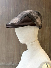 將圖片載入圖庫檢視器 MCTOMMY漸層格紋鴨舌帽（淺咖啡）
