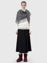 將圖片載入圖庫檢視器 MCRENE法國蕾絲半高領羊絨長袖毛衣（白）
