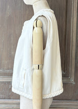 將圖片載入圖庫檢視器 G&amp;MVERONA麻花牛仔背心（米白）
