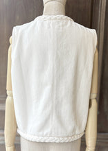 將圖片載入圖庫檢視器 G&amp;MVERONA麻花牛仔背心（米白）
