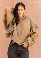 將圖片載入圖庫檢視器 MDODESSA 荷葉棉紗襯衫 | 淺褐
