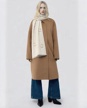 將圖片載入圖庫檢視器 CIC25181DOGGY繡羊毛圍巾（燕麥白）
