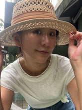 將圖片載入圖庫檢視器 MCMOLLY藤格紋編織草帽（淺咖啡）
