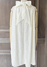 將圖片載入圖庫檢視器 G&amp;MVASARELY削肩蕾絲短洋裝（米白）
