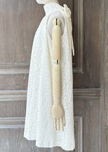 將圖片載入圖庫檢視器 G&amp;MVASARELY削肩蕾絲短洋裝（米白）
