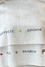 將圖片載入圖庫檢視器 CIC25266SMILE笑臉刺繡羊毛圍巾（燕麥白）
