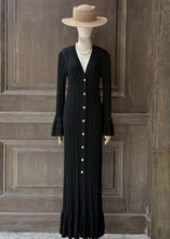 將圖片載入圖庫檢視器 MEREBECCA鉤織繡口針織長洋裝（黑）
