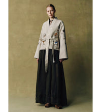 將圖片載入圖庫檢視器 MCENZO寫意繡花腰帶Kimono（亞麻）
