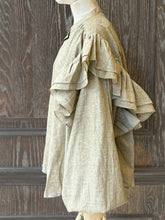 將圖片載入圖庫檢視器 MDODESSA 荷葉棉紗襯衫 | 淺褐
