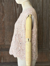 將圖片載入圖庫檢視器 MCLAURA 麻花闊型羊毛背心 l 卡杏
