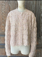 將圖片載入圖庫檢視器 MCLAURA 麻花闊型羊毛開襟毛衣 l 卡杏
