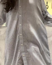 將影片載入圖庫檢視器並播放，louise mishaBERE條文手袖貼布繡綁帶襯衫洋裝（藍白）
